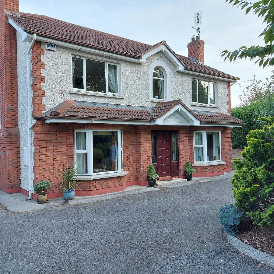 Rock House Bed & Breakfast Carrickmacross Exterior photo